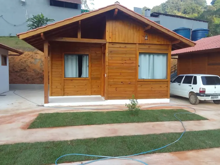 Fachada: Chalé Loft Suíte 28,60m² com Varanda e Cozinha