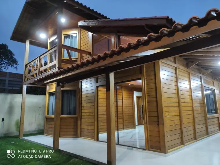 Fachada: Casa Duplex 180,00m² com 1 suíte e 2 quartos