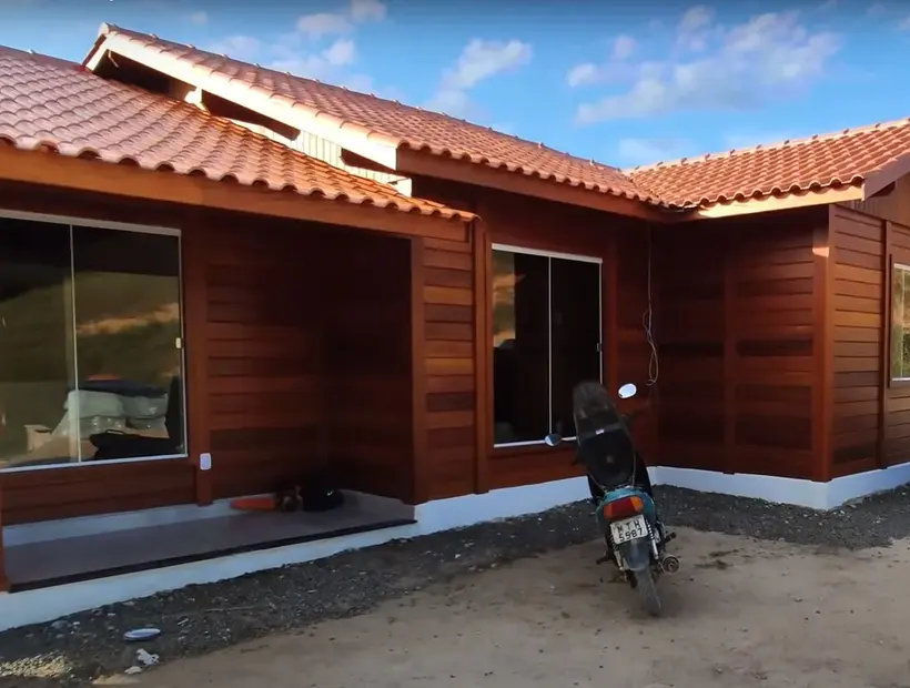 Garapa na casa de madeira: visual, presença e padrão premium