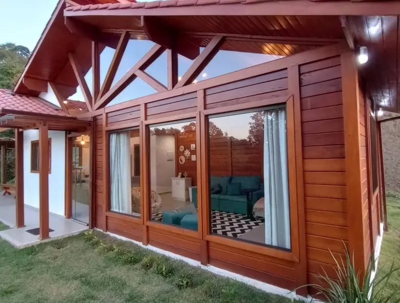 Casa de madeira para aposentadoria: conforto, acesso e simplicidade