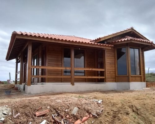 Casa de Madeira - Anchieta-ES – 89 m²