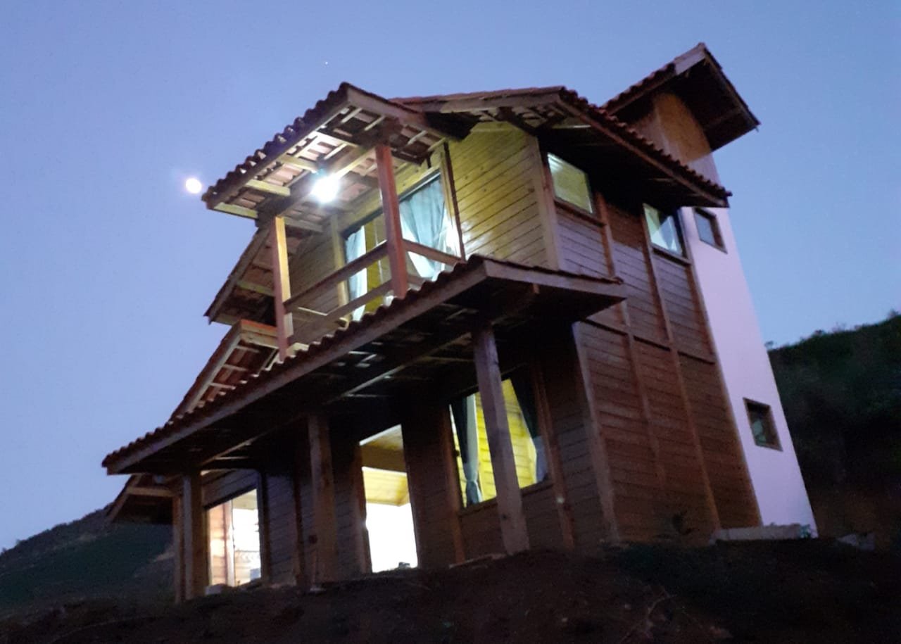 Casa de Madeira 65 m² Sobrado Duplex em Pinus Autoclave
