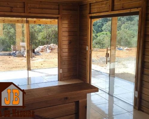 Casa Térrea de Madeira – Modelo Santa Teresa-ES – 100 m²